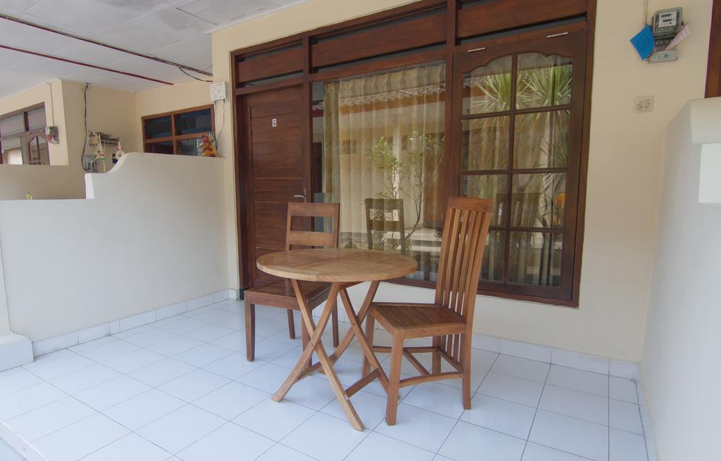 Pondok Nuri Homestay Sanur  Exterior photo