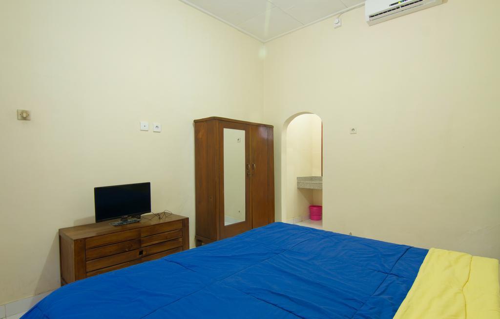 Pondok Nuri Homestay Sanur  Exterior photo