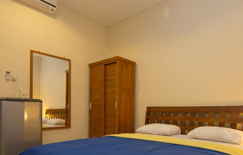 Pondok Nuri Homestay Sanur  Exterior photo